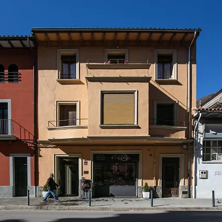 Prat Loft *